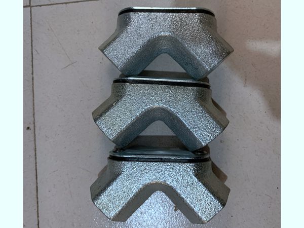 鑄鋼穿線(xiàn)盒